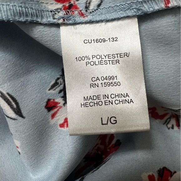 Hilary Radley Light Blue Floral Blouse Like New! L - Picture 5 of 5